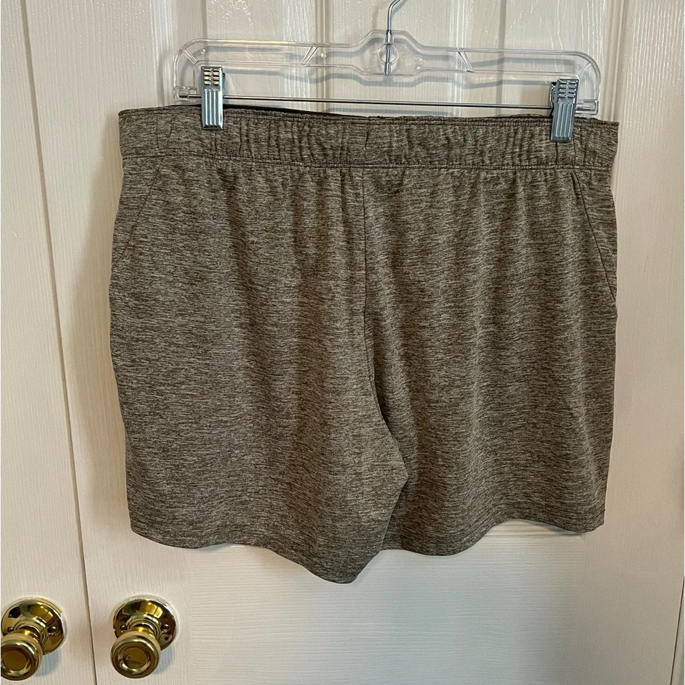 Liberty Pro Women's XL Brown‎ Polyester Shorts